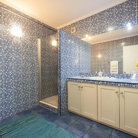 Millhouse Furnas (Azores)