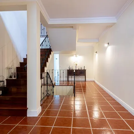 Millhouse بيت للعطل