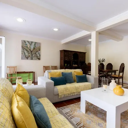 بيت للعطل Millhouse